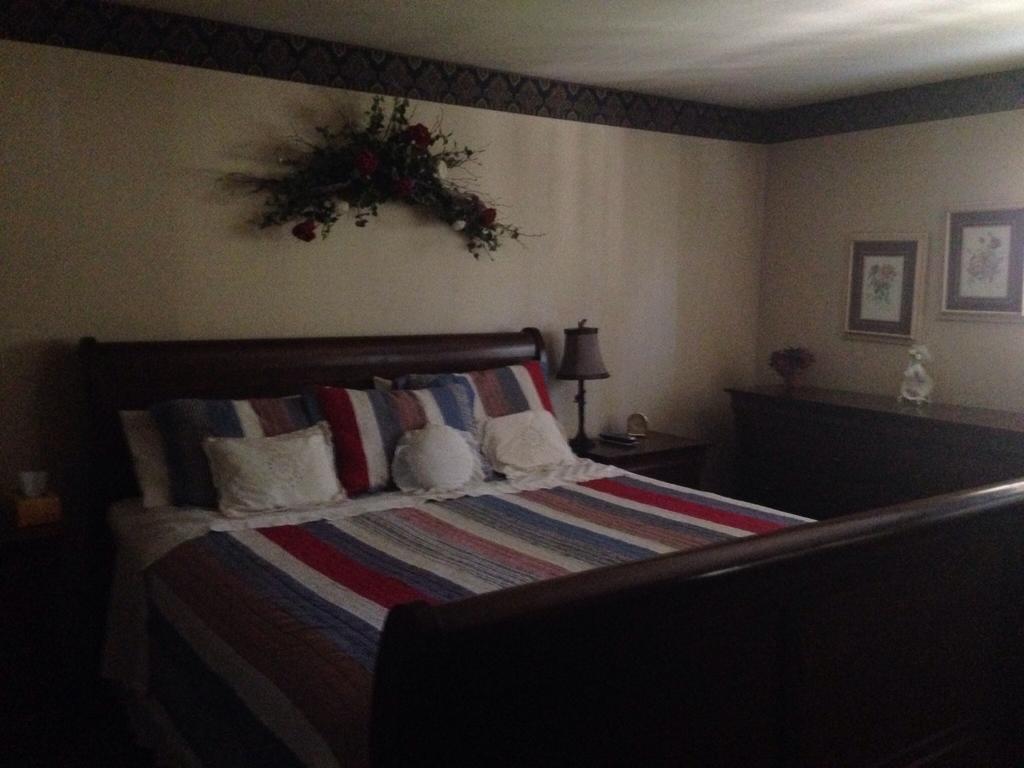 ביג בר לייק Switzerland Haus Bed And Breakfast Inn חדר תמונה